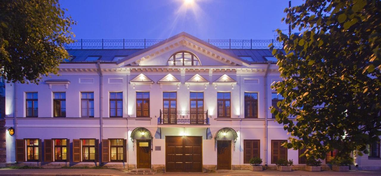 فندق سانت بطرسبرغفي  Alexander House المظهر الخارجي الصورة